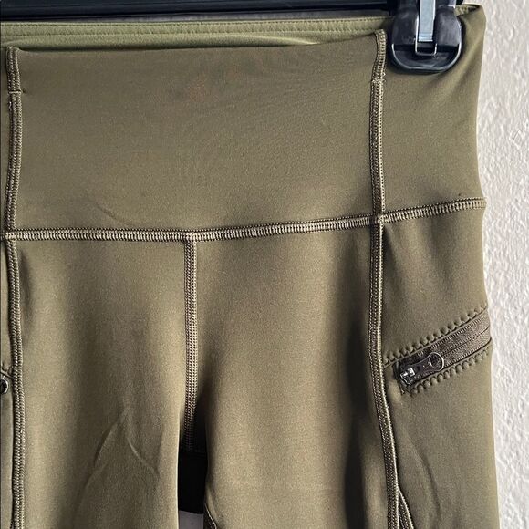 Like New! Lululemon Dark Olive High-Waisted Leggings in Size 4 - Picture 3 of 10